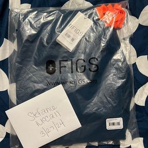 NWT limited edition Deep Reef Livingston basic scrub pants